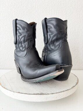 Lane SMOKESHOW Black Cowboy Bootie Western Cowgirl Short Boots Snip Toe Size 10